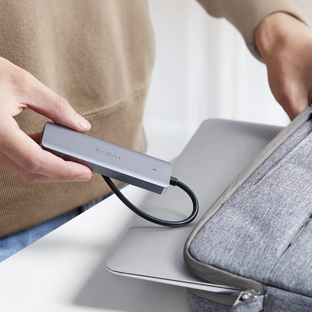 UGREEN CM219 USB-C hub - Hordozható, kompakt kialakítás