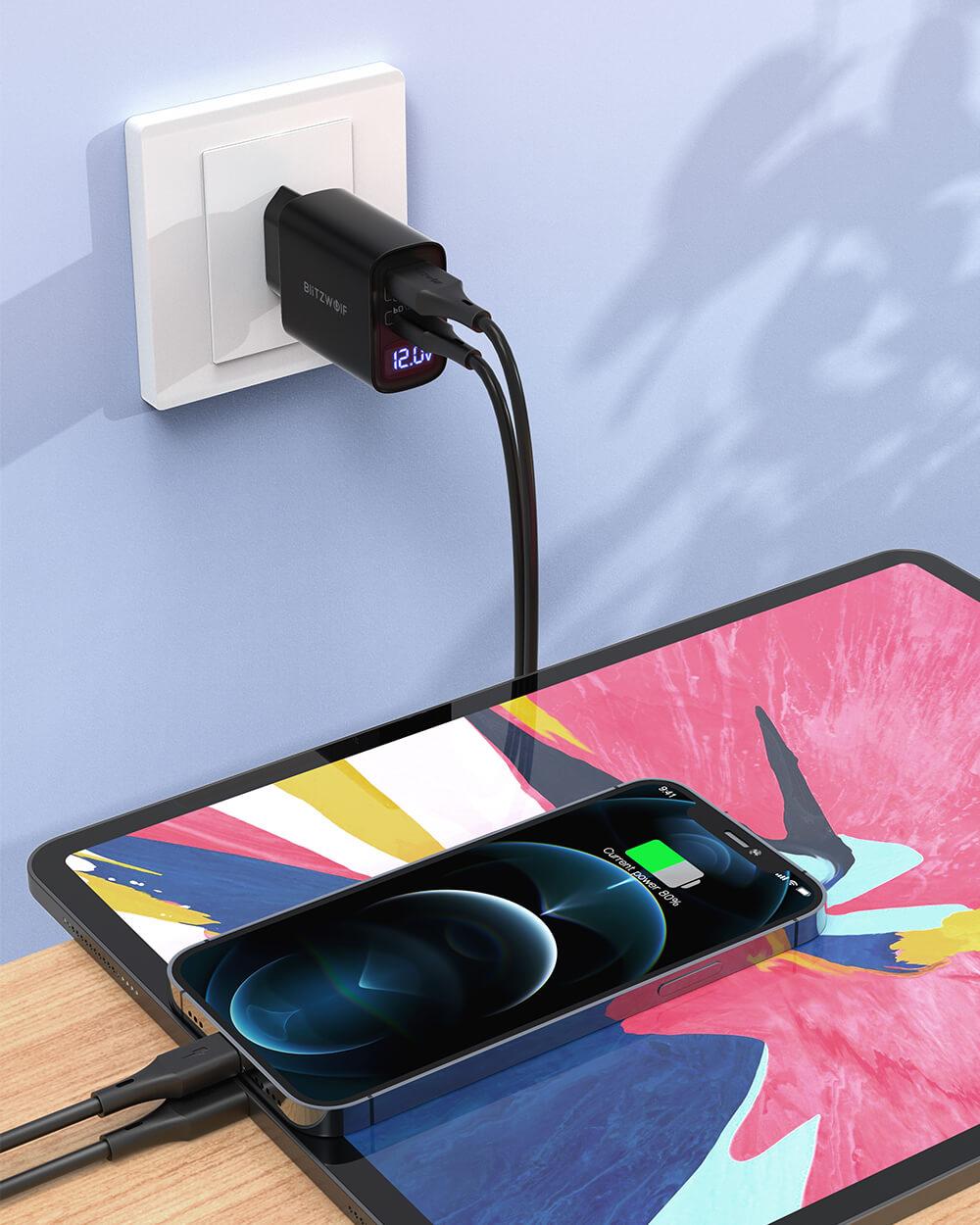 BlitzWolf® BW-S19: 20W-os töltő adapter dupla töltő porttal telefon és tablet töltés közben